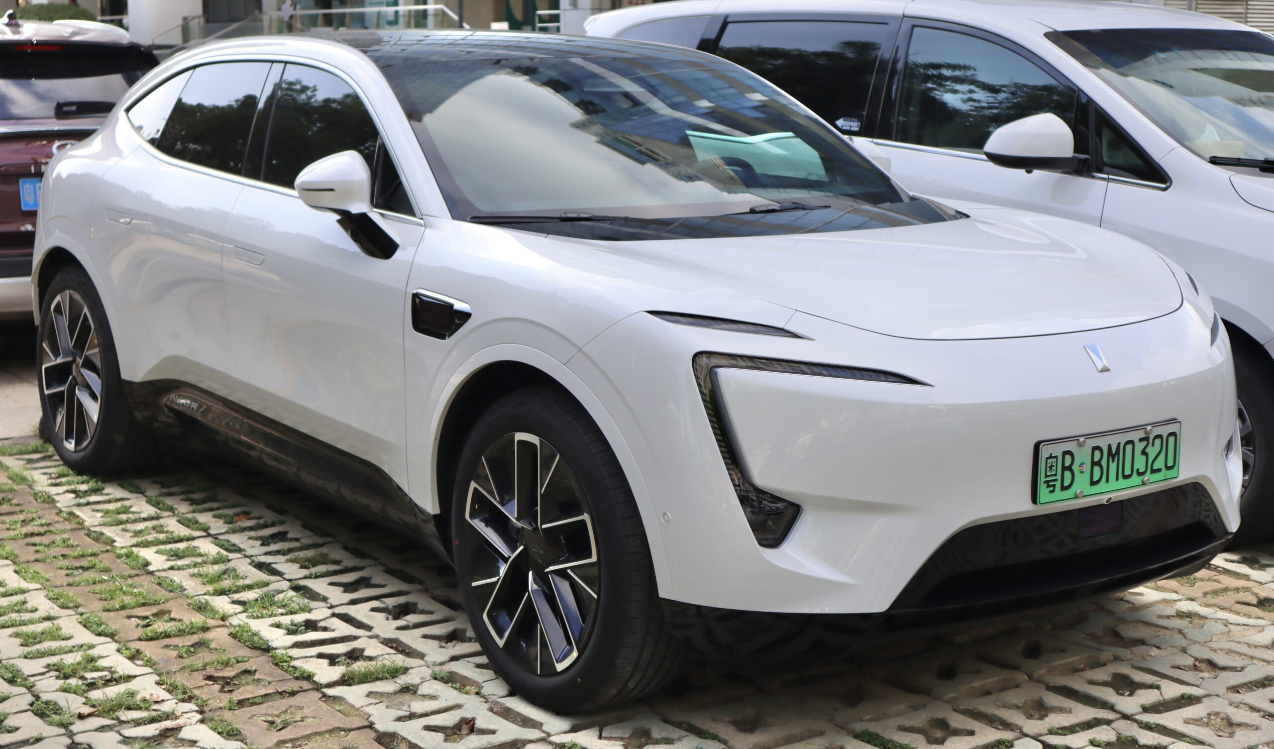 The Avatr 11: China’s Electric Marvel Paving the Future of Luxury SUVs in 2024Avatr